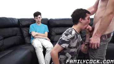Two twinks give the best raw double blowjob in threesome