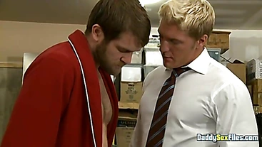 Winning Votes With His Ass - Colby Keller & Gavin Waters