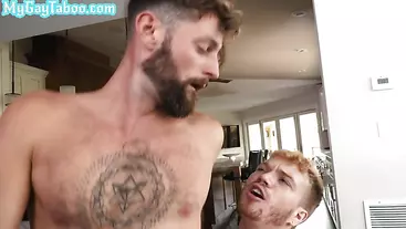 Bottom stepbrother gets fucked on couch by blond top