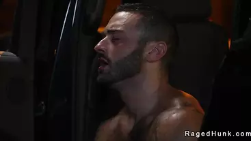 Deep throat blowjob and anal gay sex in car