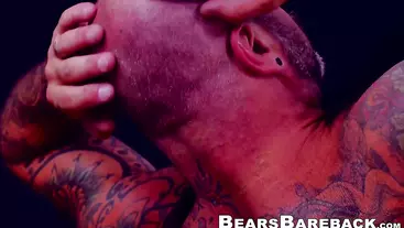 Papa bear destroyed by his favorite cub bareback style