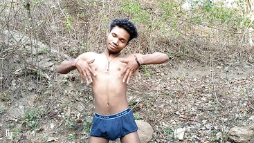 Beautiful Young Desi Sexi Dance In Jungle Outdoor xhLVO