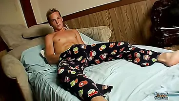Young Straight jock Wakes Up and Jerks Off - Puppy