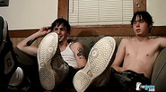 Barefoot Buddies Beat Off - Axel And Billy da Kidd