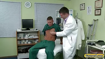 Gay deep throat and anal fucking inside the clinic