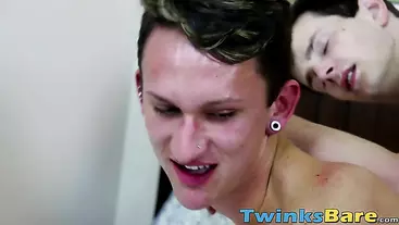 Horny and sexy twink Jason Valencia leads a raw threesome