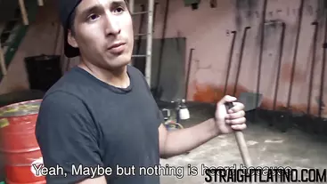 Young straight Latino sucks a big dick and barebacked in POV