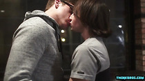 Big dick twinks bareback with facial cum