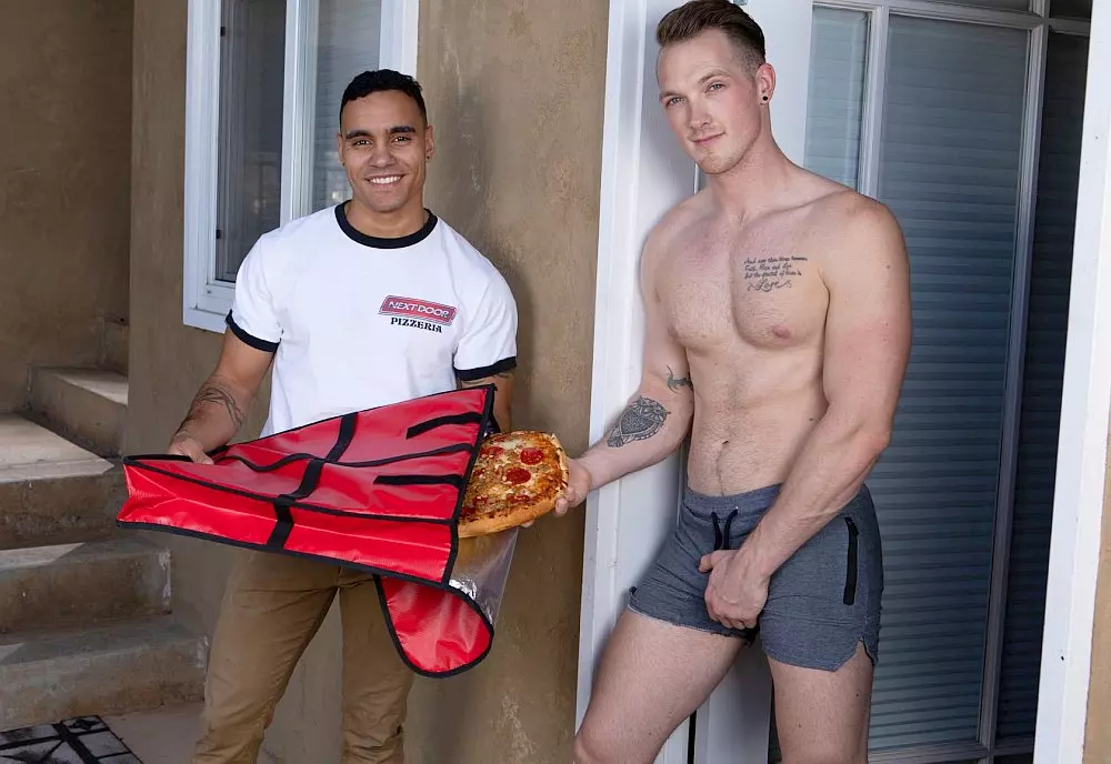 Pizza Delivery Gangbang - That pizza delivery turned into anal fuck fest in his flat - Gay Porn
