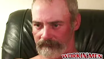 Sexy jerk off session with bearded old dude showing off